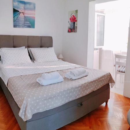 Studio Bobo Rovinj Exteriör bild